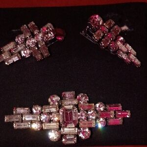 Vintage Sparkling Gem Brooch With Clip On Earrings